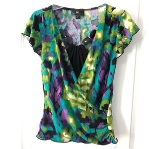 ⬇️ IZ Byer Blouse with Unique Beaded Neck Decoration